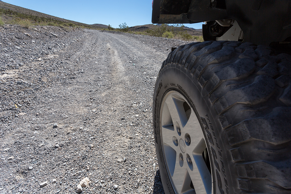 10-03 - 02.jpg - Racetrack Valley Road, Death Valley National Park